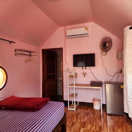 Bunrapee House Apartment Нан Екстериор снимка
