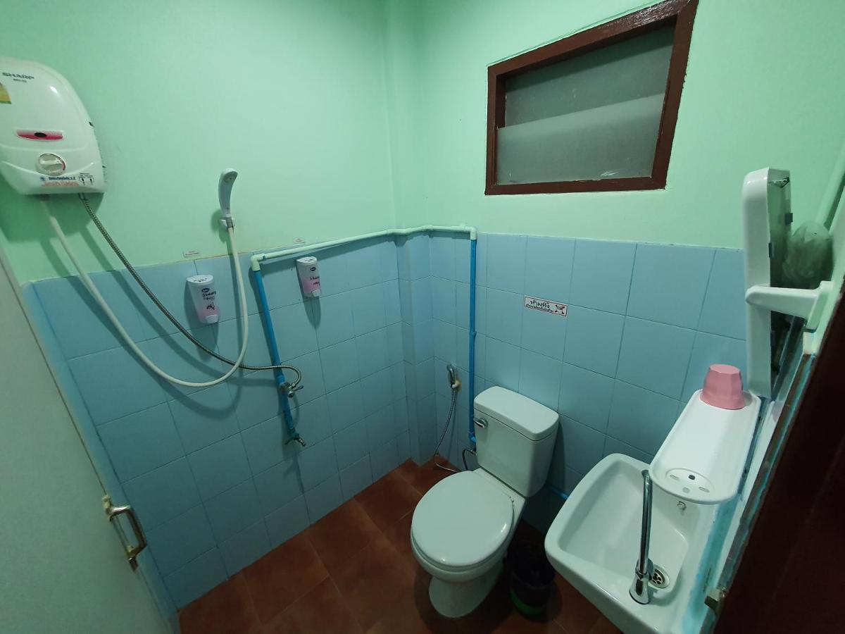 Bunrapee House Apartment Нан Екстериор снимка