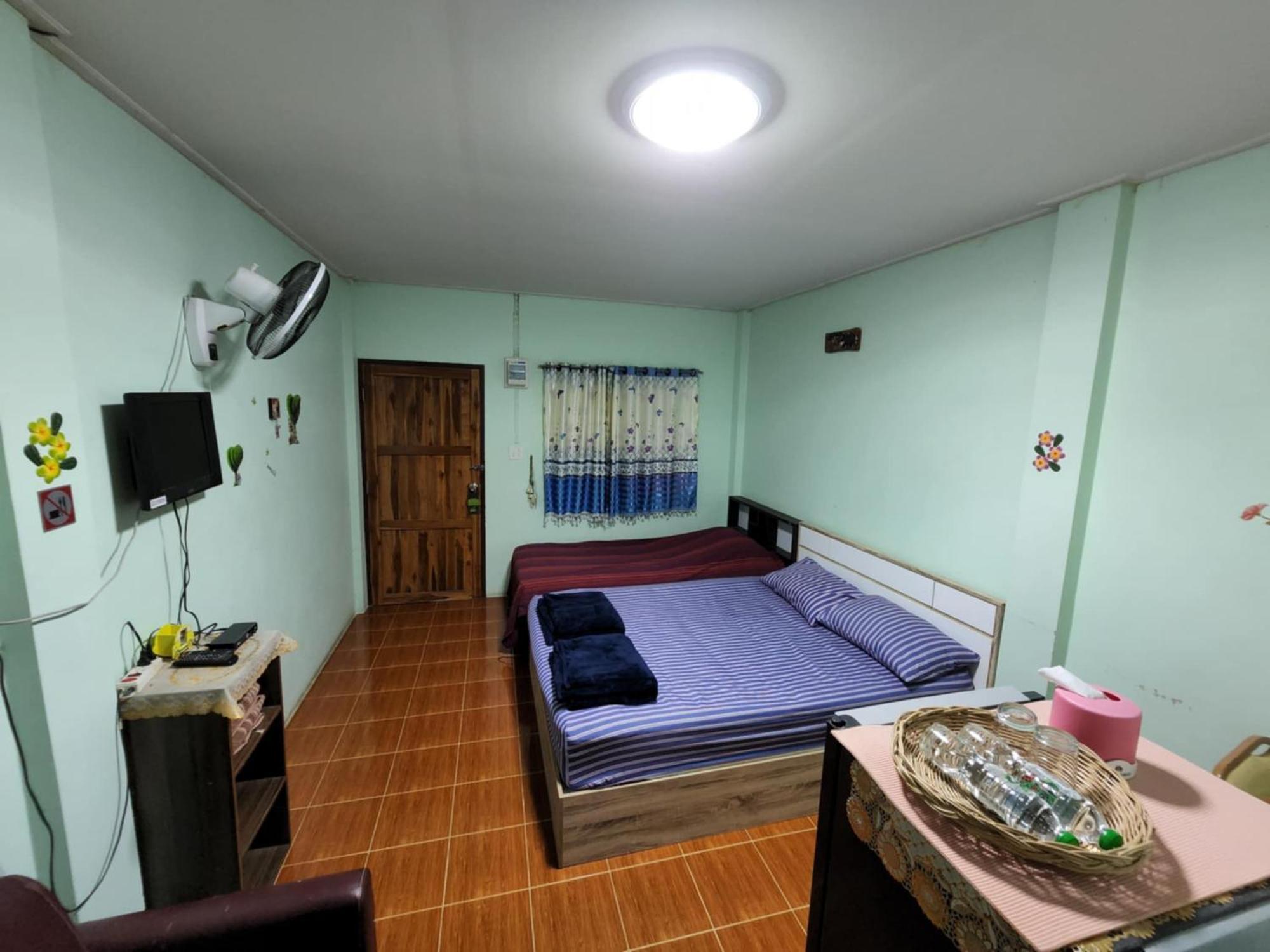 Bunrapee House Apartment Нан Екстериор снимка