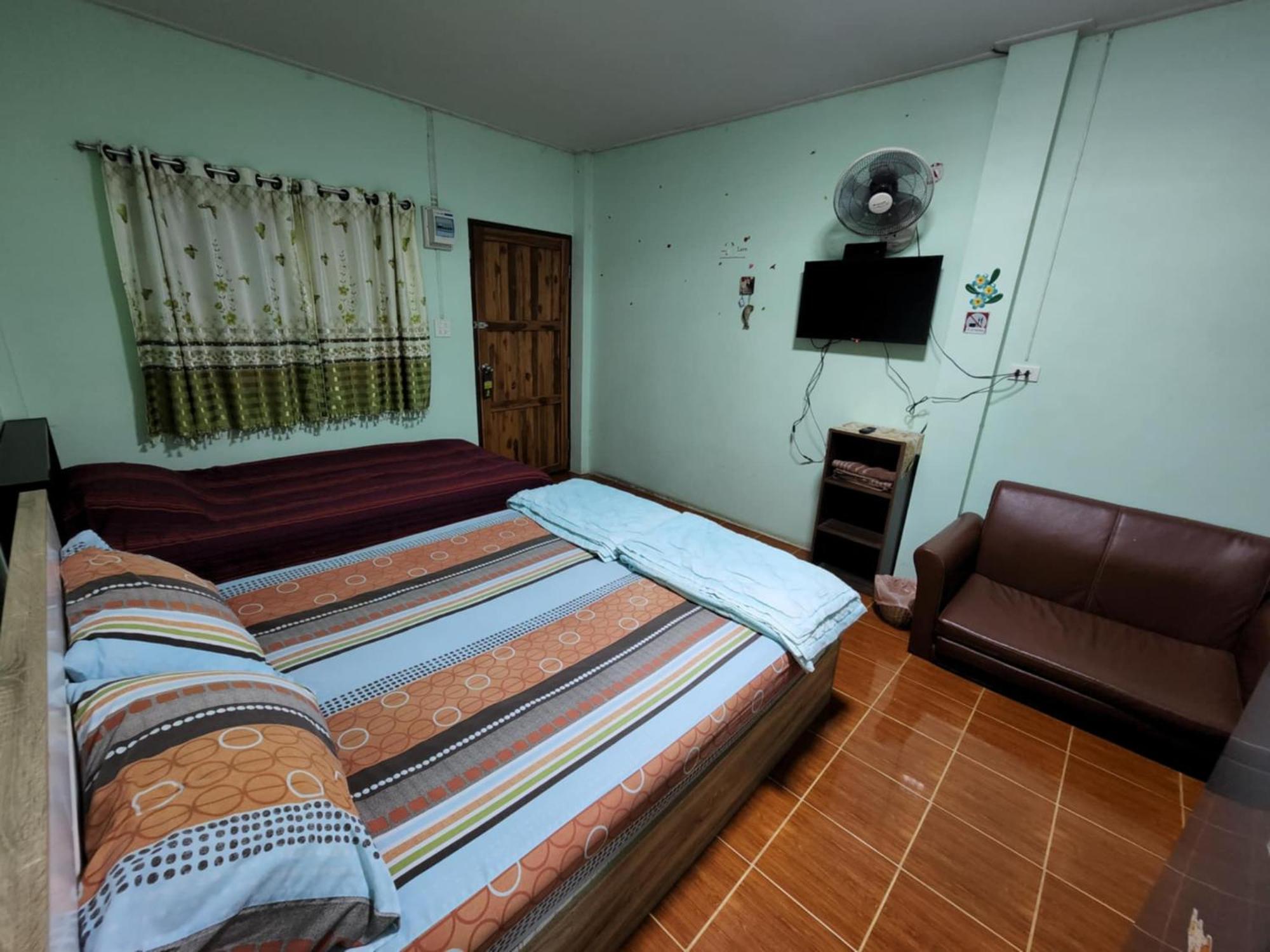Bunrapee House Apartment Нан Екстериор снимка